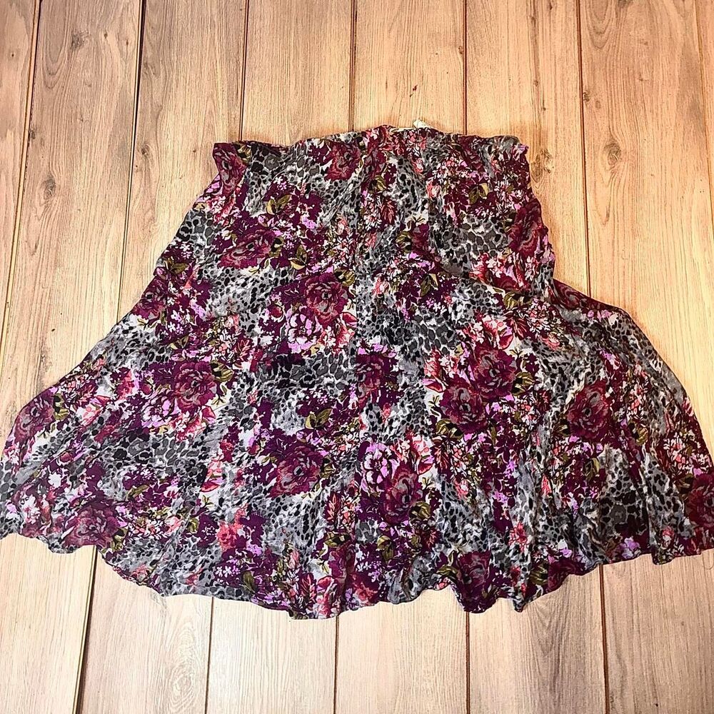 White-stag Women's multi Skirt